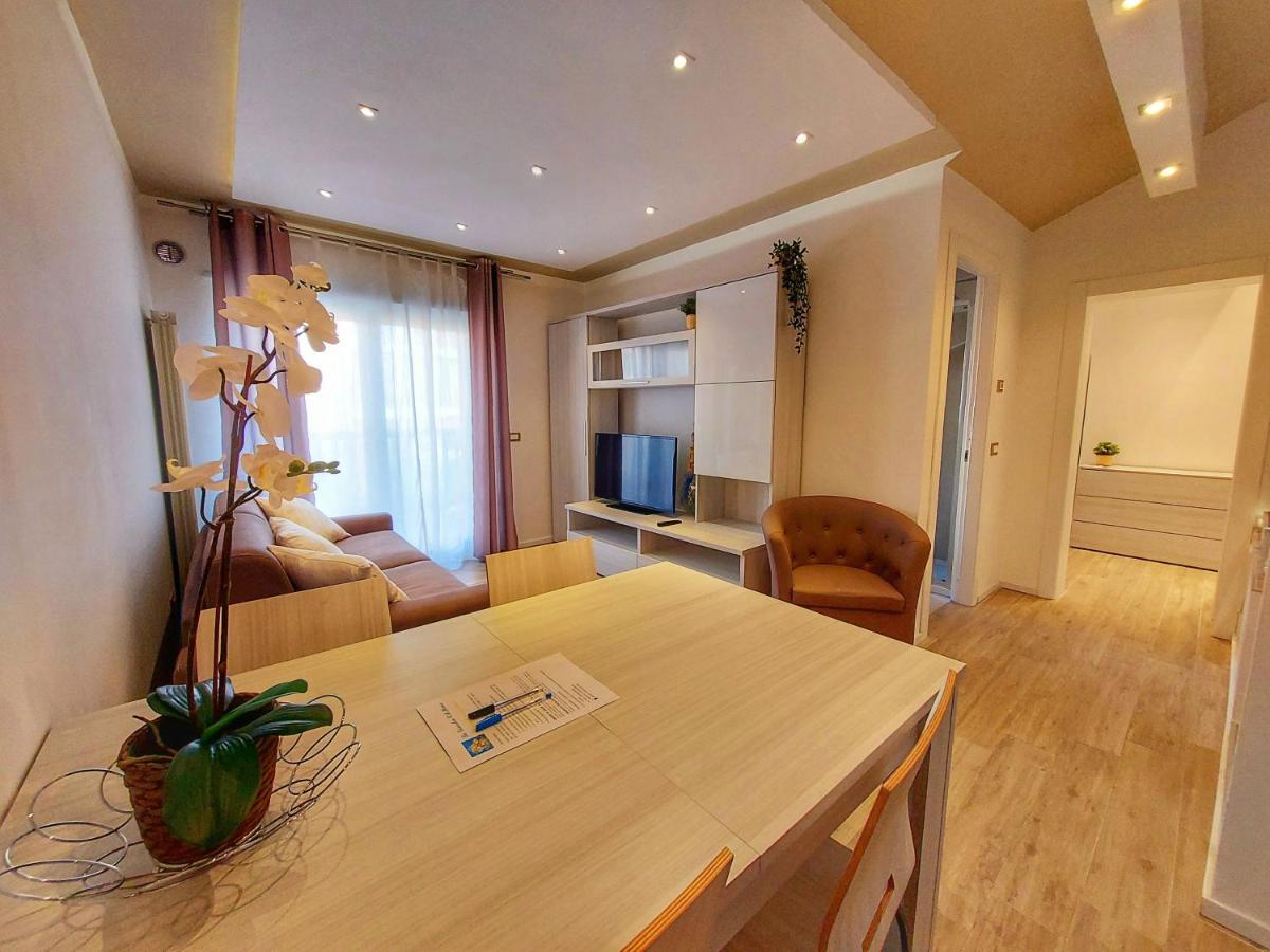 Appartement La Ginestra C&B House à Castel Di Sangro Extérieur photo